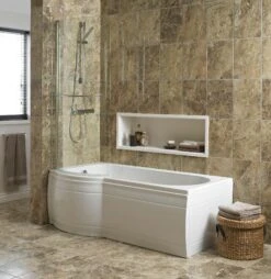 Cooke & Lewis Adelphi Curved Silver Effect Frame Bath Screen, (H)150cm 7 Cooke & Lewis Adelphi Curved Silver Effect Frame Bath Screen, (H)150cm -Crystal Bathware cooke lewis adelphi curved silver effect frame bath screen h 150cm03825068 02i