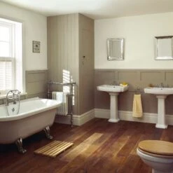 Cooke & Lewis Duchess Ridged Silver Effect Bath Feet 7 Cooke & Lewis Duchess Ridged Silver Effect Bath Feet -Crystal Bathware cooke lewis duchess ridged silver effect bath feet03828267 01i