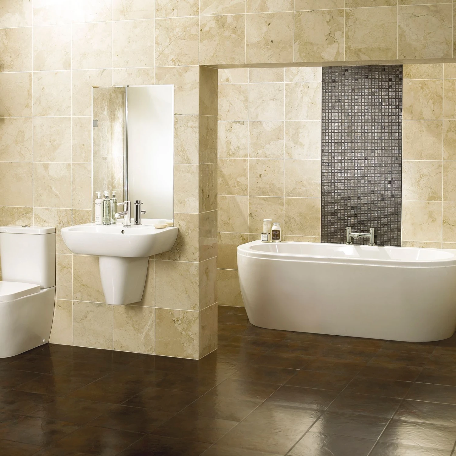 Cooke & Lewis Helena Acrylic Oval White Curved 0 Tap Hole Bath (L)1700mm (W)800mm 5 Cooke & Lewis Helena Acrylic Oval White Curved 0 Tap Hole Bath (L)1700mm (W)800mm - Image 3