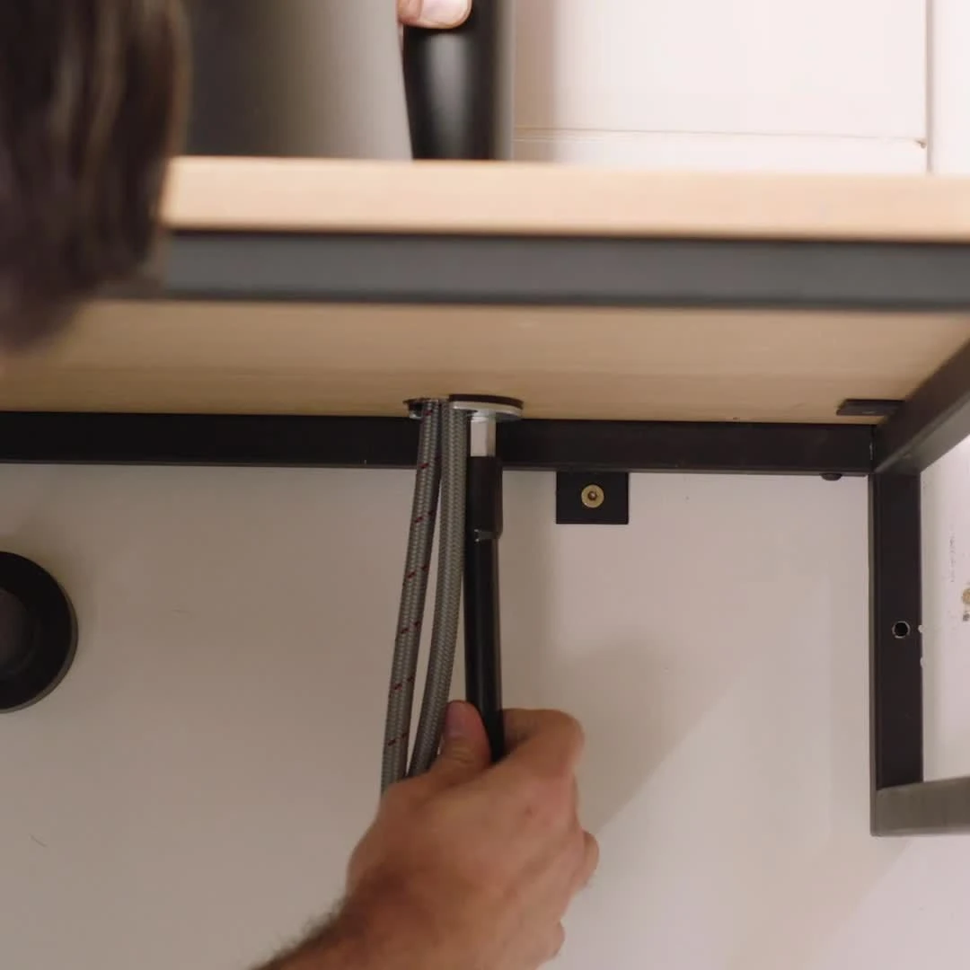 GoodHome Cavally Medium Matt Black Round Deck-mounted Manual Basin Mono Mixer Tap 4 GoodHome Cavally Medium Matt Black Round Deck-mounted Manual Basin Mono Mixer Tap - Image 2