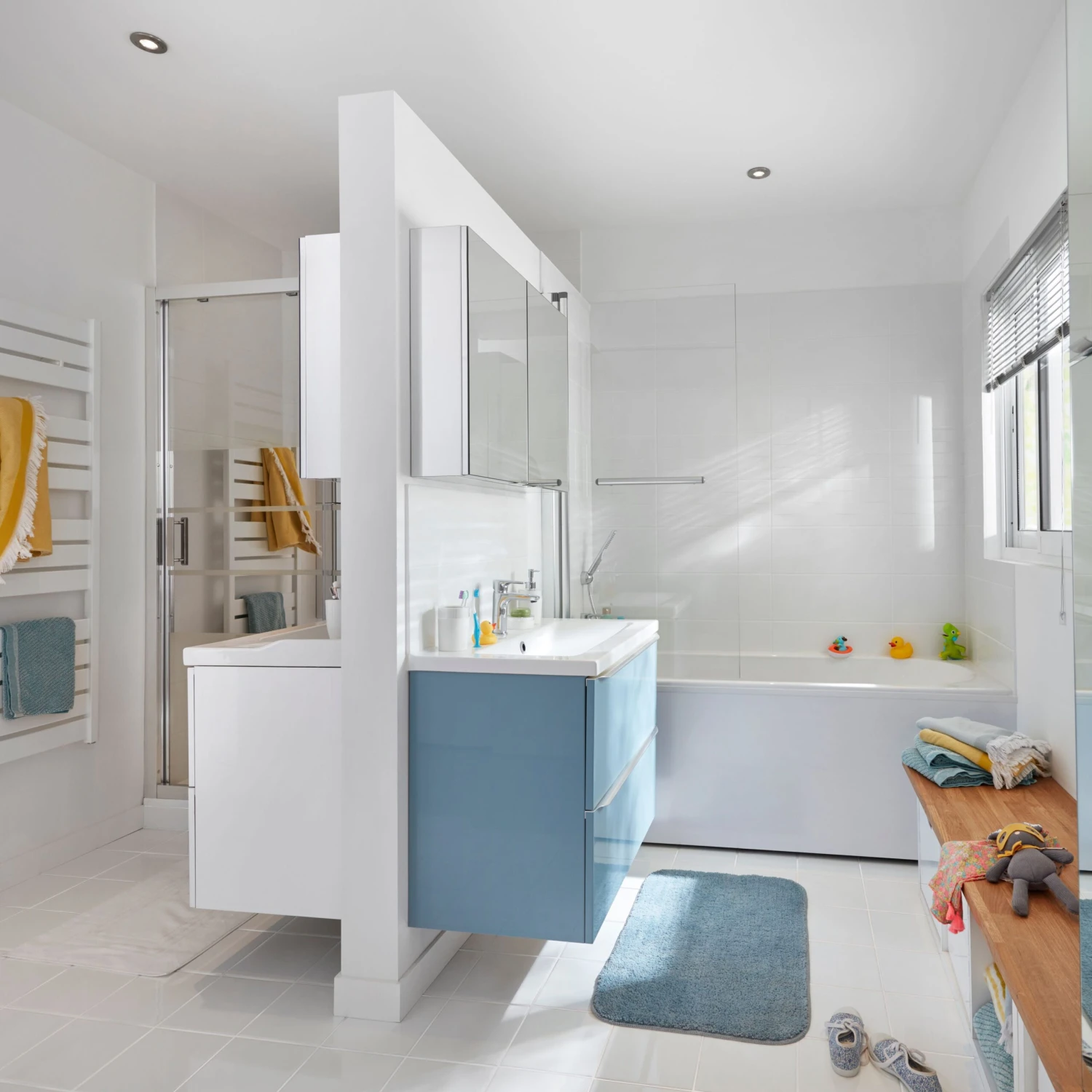 GoodHome Nira White Vanity Basin (W)80.4cm 6 GoodHome Nira White Vanity Basin (W)80.4cm - Image 4