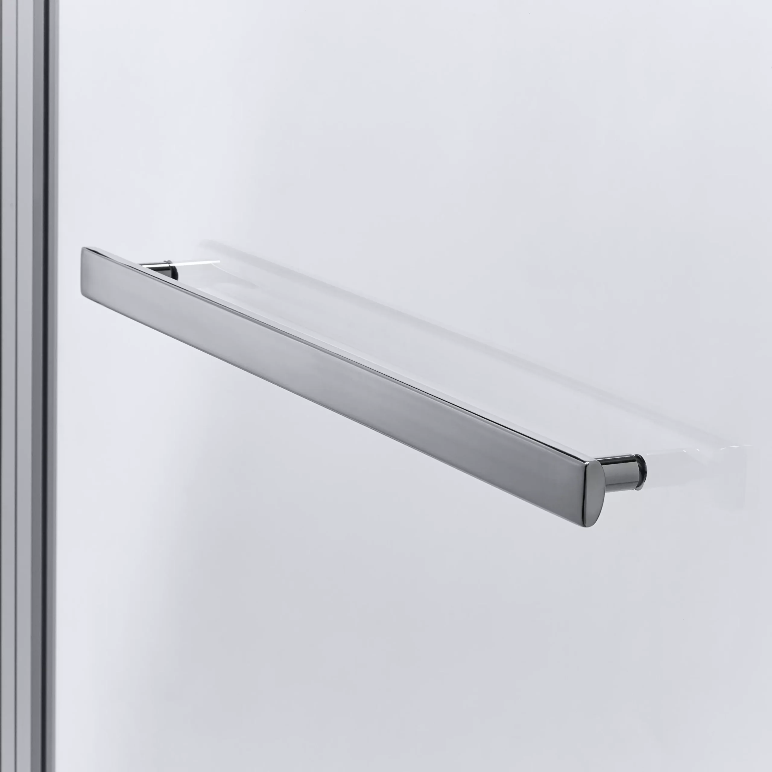 GoodHome Nubia Straight Silver Effect Frame Bath Screen, (H)150cm (W)950mm 6 GoodHome Nubia Straight Silver Effect Frame Bath Screen, (H)150cm (W)950mm - Image 4