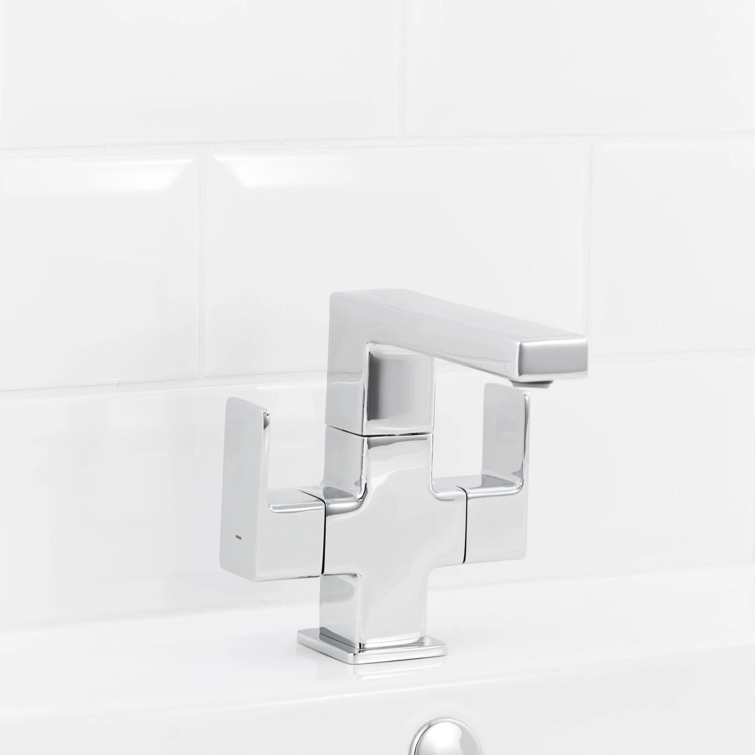 GoodHome Wydon Basin Mono Mixer Tap 4 GoodHome Wydon Basin Mono Mixer Tap - Image 2