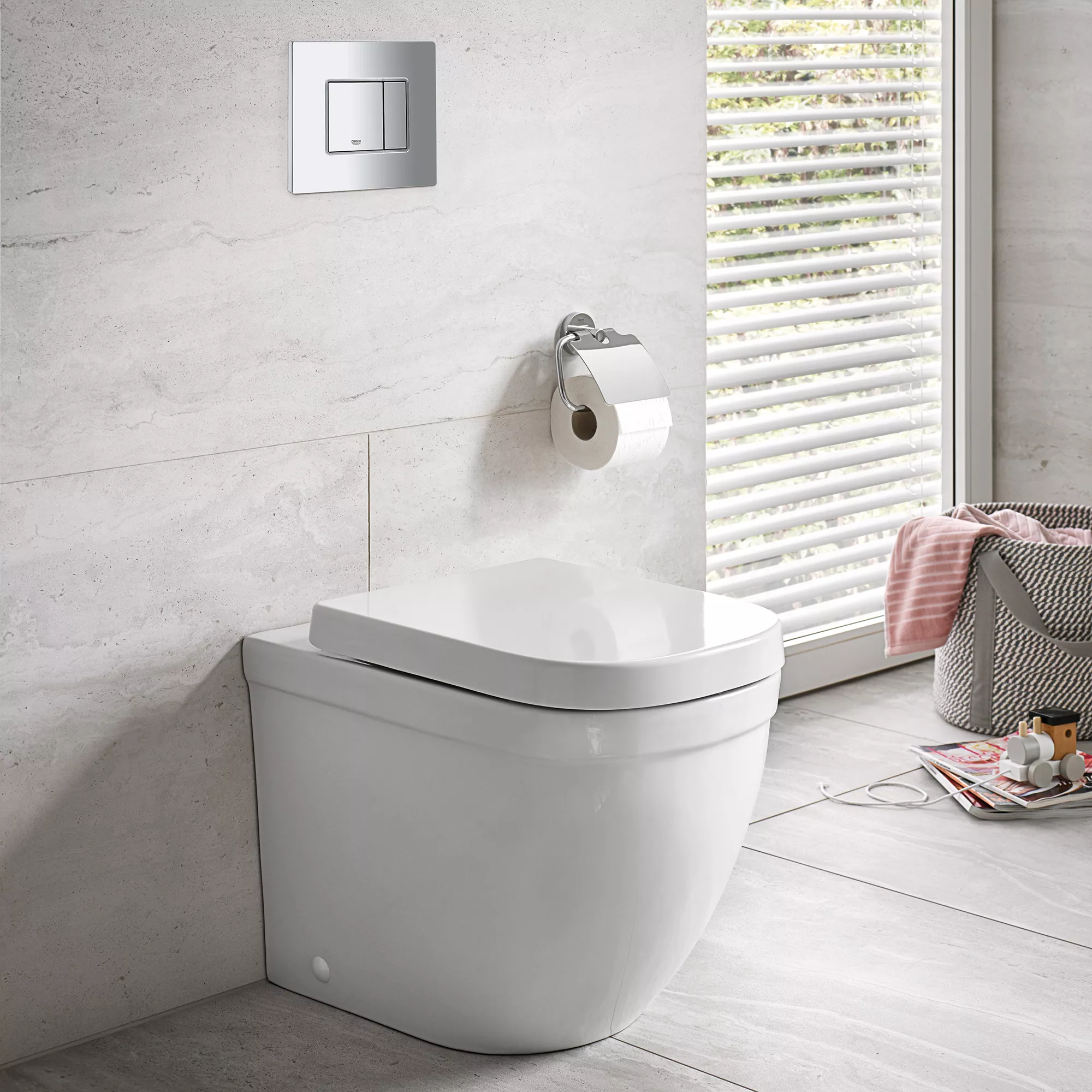 Grohe Even & Euro Alpine White Back To Wall Toilet & Cistern With Soft Close Seat 12 Grohe Even & Euro Alpine White Back To Wall Toilet & Cistern With Soft Close Seat - Image 10