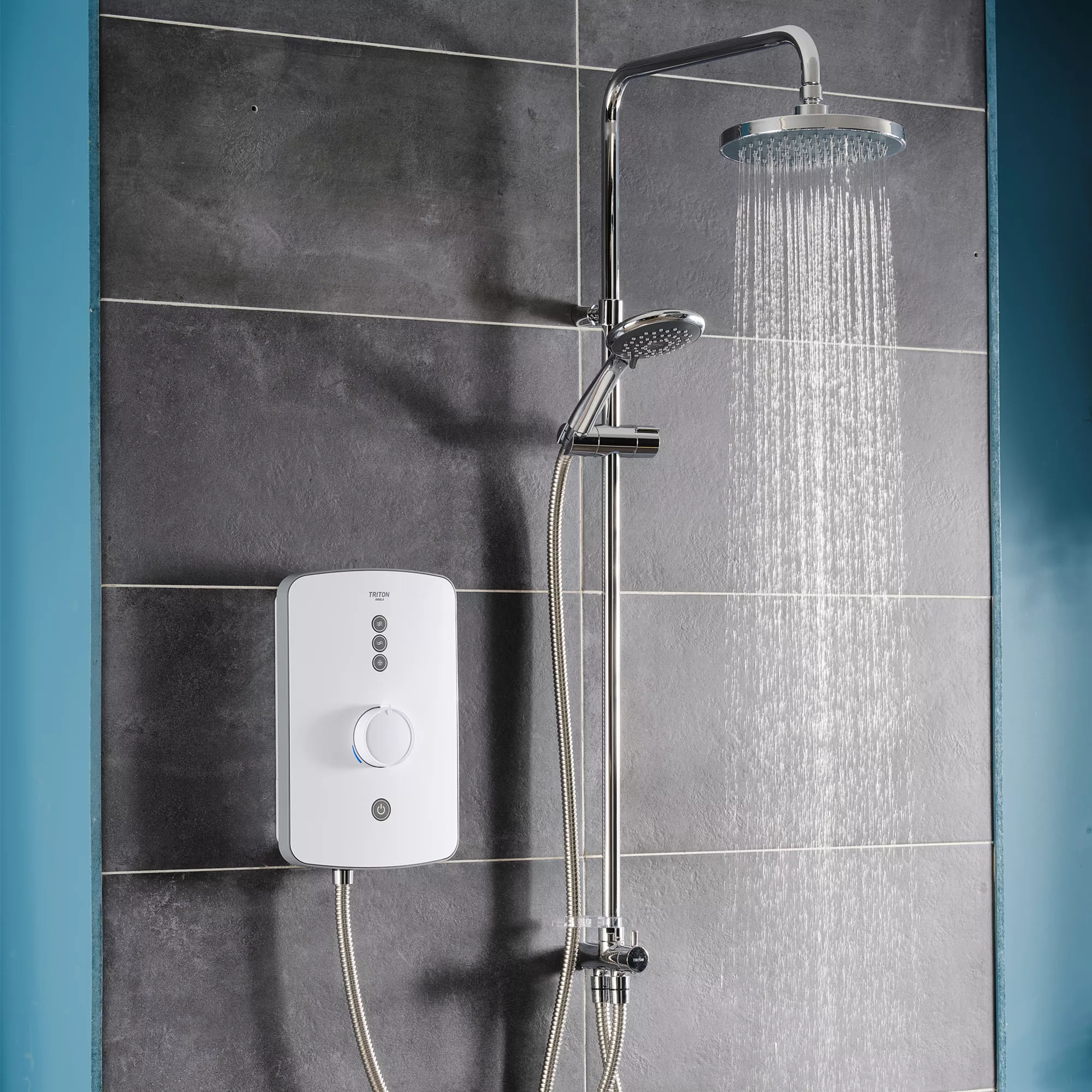 Triton Amala DuElec® White Manual Electric Shower, 9.5kW 12 Triton Amala DuElec® White Manual Electric Shower, 9.5kW - Image 10